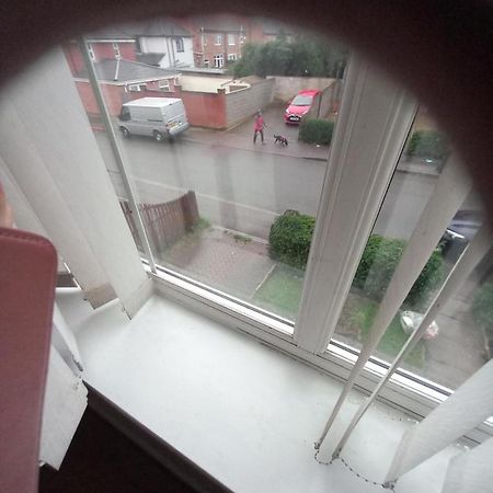 Private Rooms, 2 Showers In 3 Storey Hse, 25 Minutes Walk From Leicester City Centre Exteriér fotografie